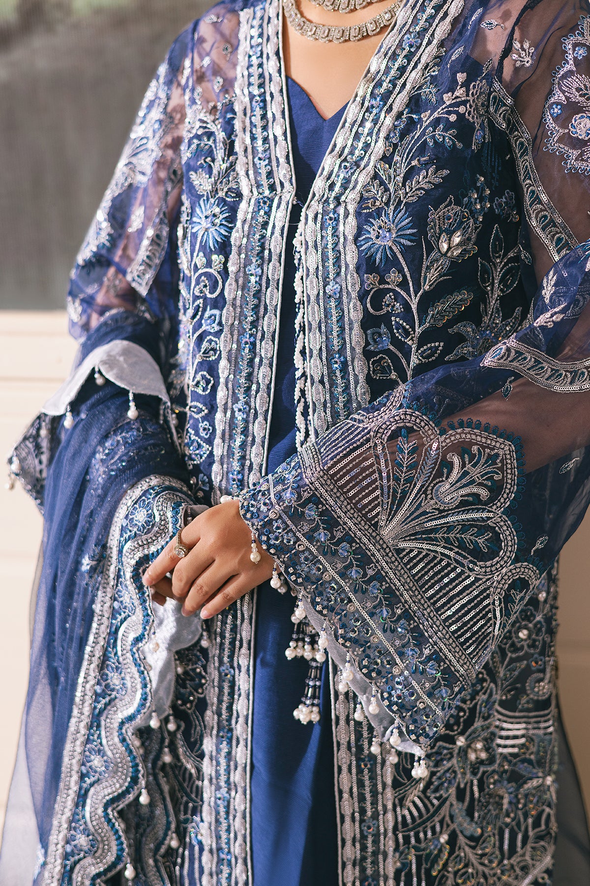 Raeesa Premium | HU - 48 Meeri