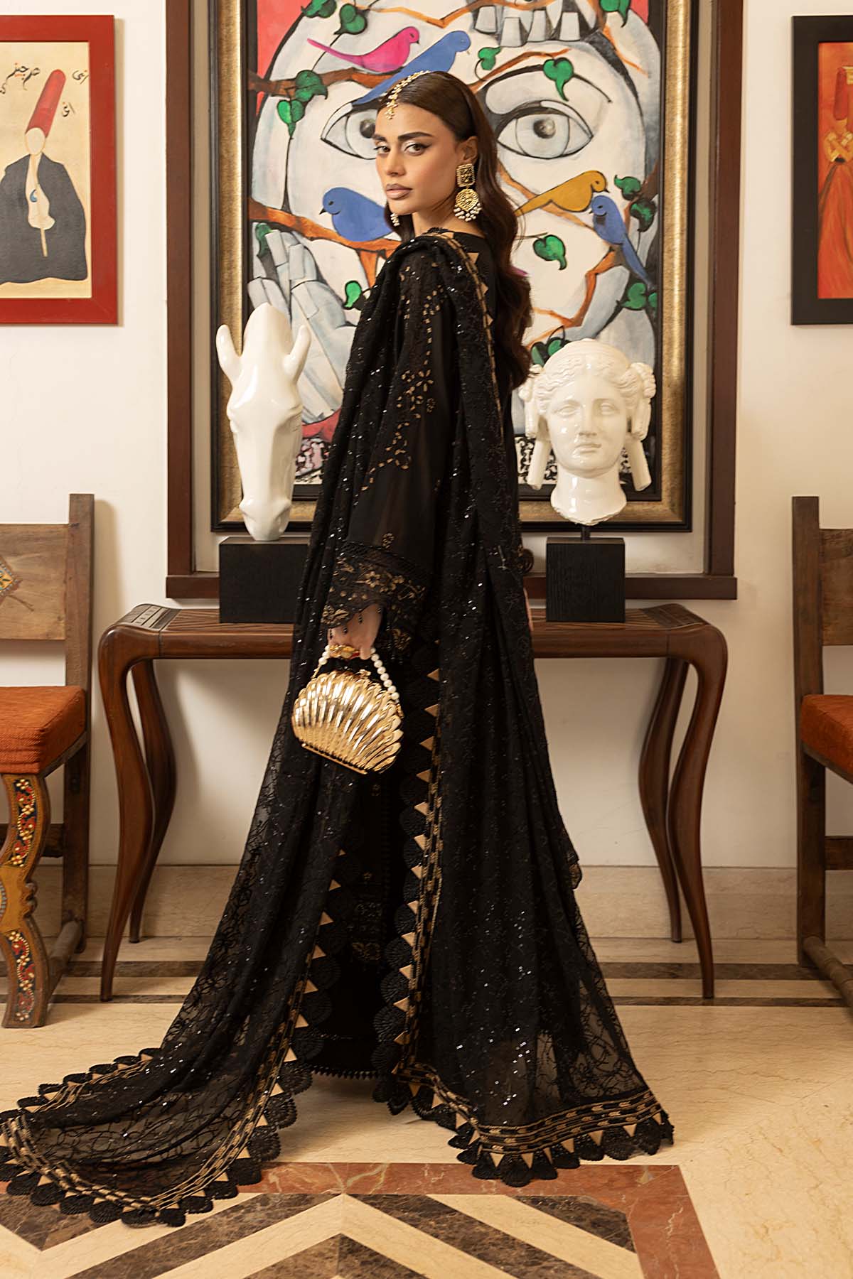 Raeesa Premium | Noir Ember | HS - 36