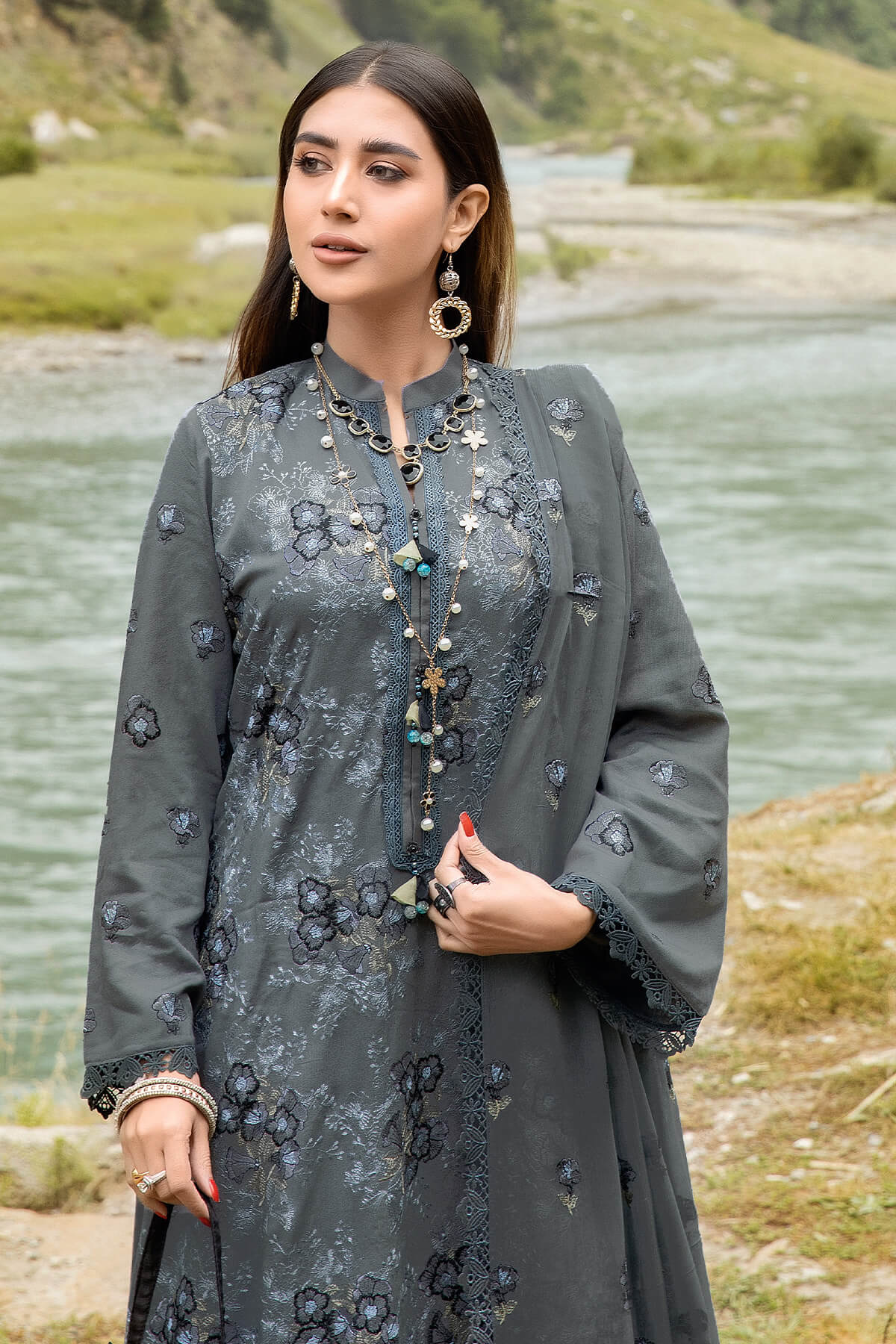 Raeesa Premium | Barbina KRS - 80