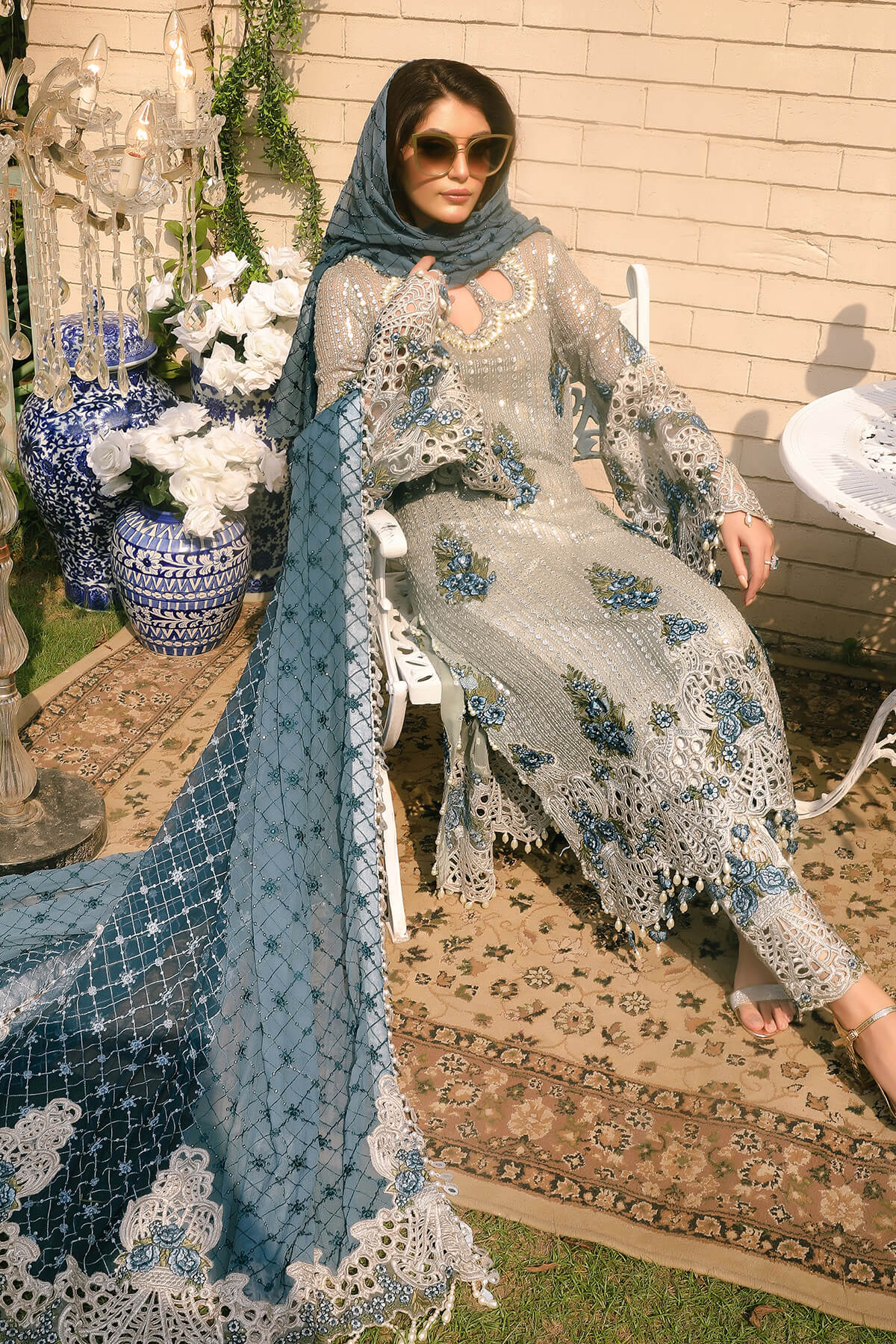 Raeesa Premium | Wajadan | WD-5 Silver Grey