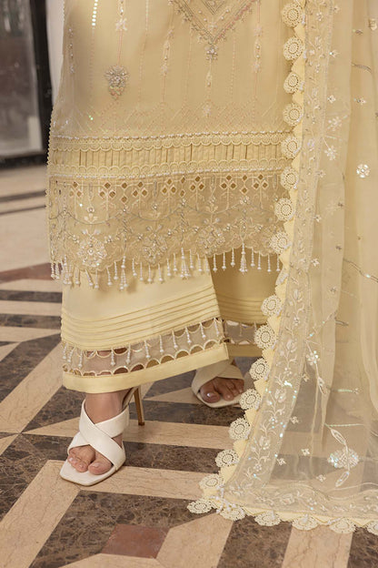 Raeesa Premium | Ivory Muse | HS - 37