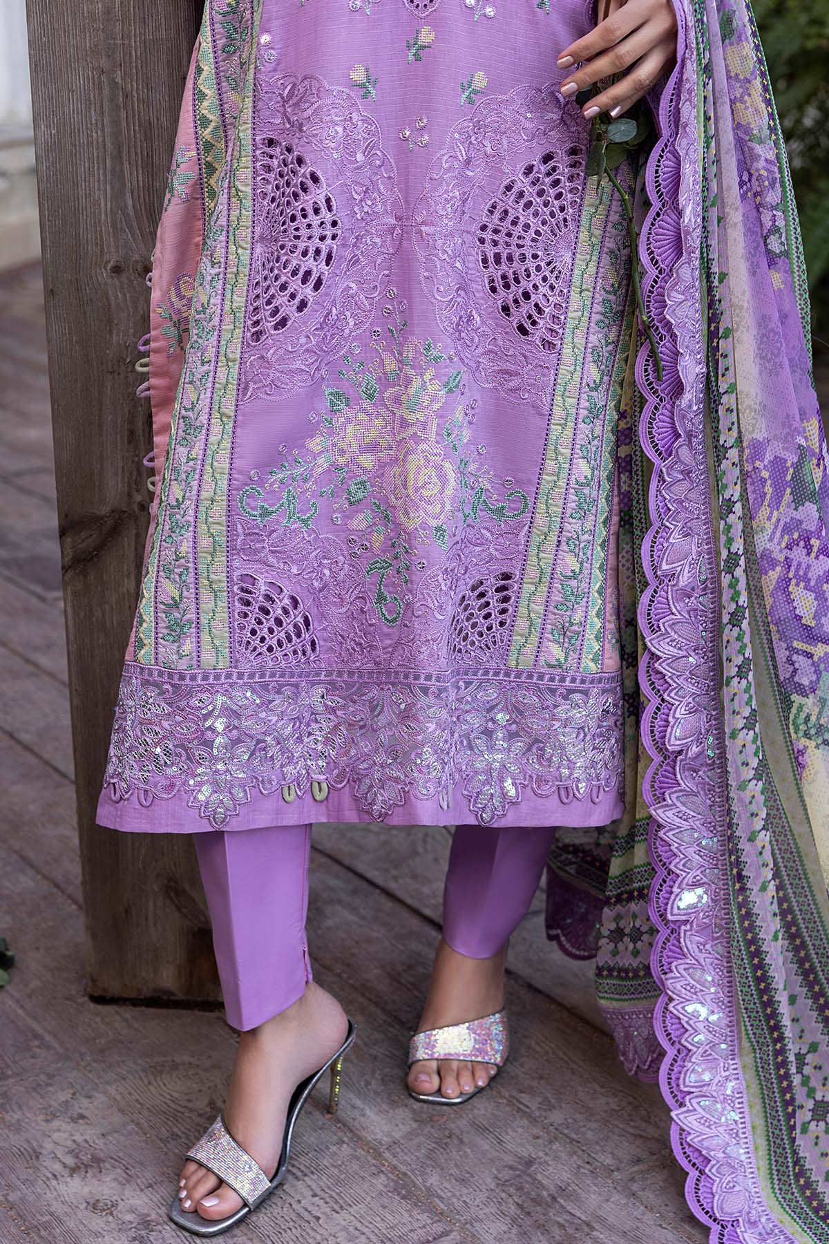 Raeesa Premium | Sonrisa Hollyhock | SR-005